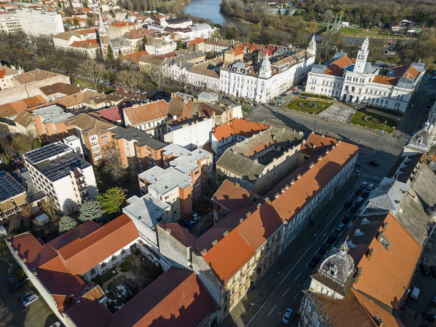 Descoperă Confortul în Inima Orașului - Poză 13