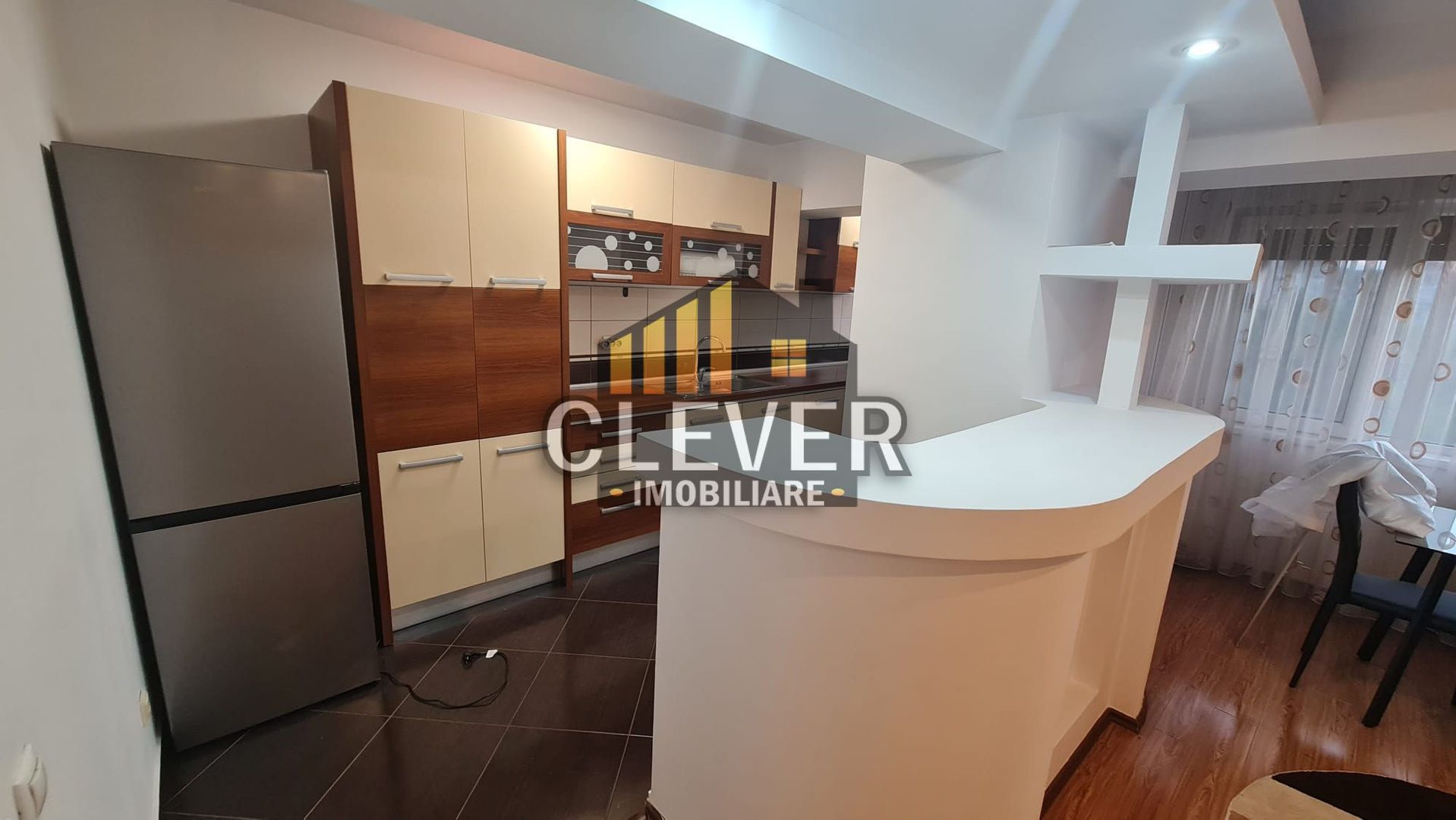 Ap 2 camere generos, mobilat utilat – Piata Alba Iulia - Poză 2