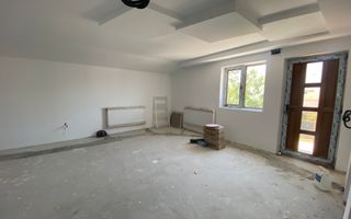 VALU LUI TRAIAN(COD 07) -Casa P+M 5 camere cu teren de 300 mp - Poză 9