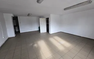 Hala 2750mp Utili Zona Centrala, 2800mp Teren - Poză 18