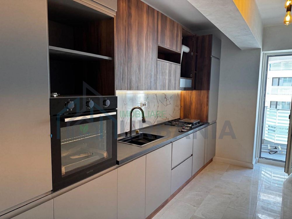 Royal Town 2 cam Copou - Poză 1