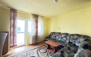 Apartament 3 camere decomandate | 63 mp | Etaj 2 | Cetate - Poză 2