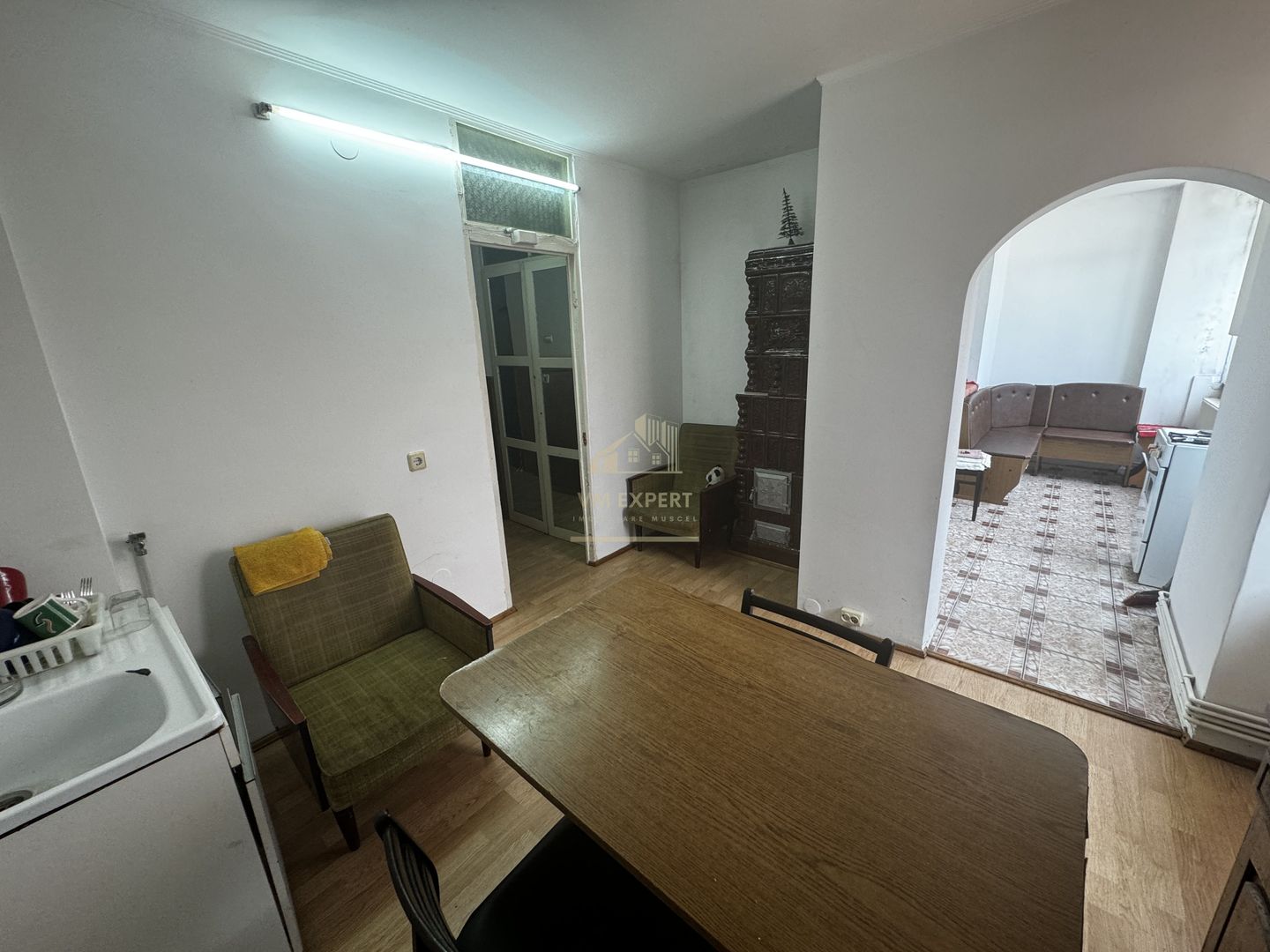 APARTAMENT 2 CAMERE, CAMPULUNG, ETAJ 3, GRUI - Poză 33
