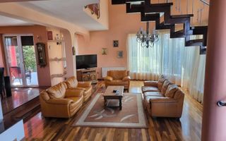 Casă spațioasă și luminoasă, cu teren generos, zona Europa - Poză 3