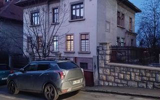 2 Apartamente,  Demisol+Parter, 9 camere - zona Centrul Istoric - Poză 6