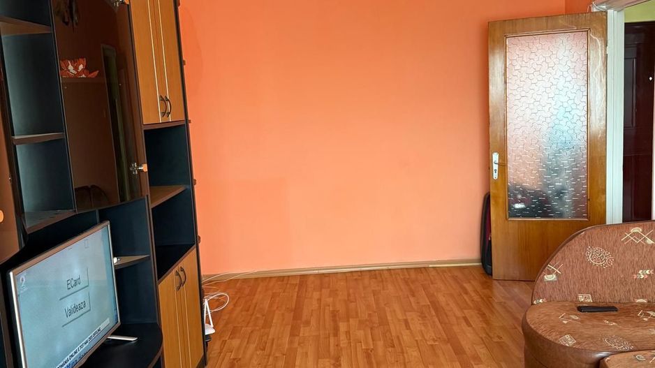 AP. 2 CAMERE APARATORI, PARCARE, BUCATARIE INCHISA, METROU 8 MINUTE - Poză 8