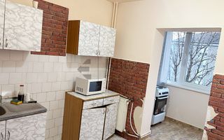 Apartament de inchiriat in zona Velenta - Poză 9