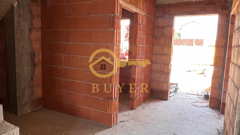 Casa de vanzare in Sura Mare- teren liber 262mp- la ALB - Poză 4
