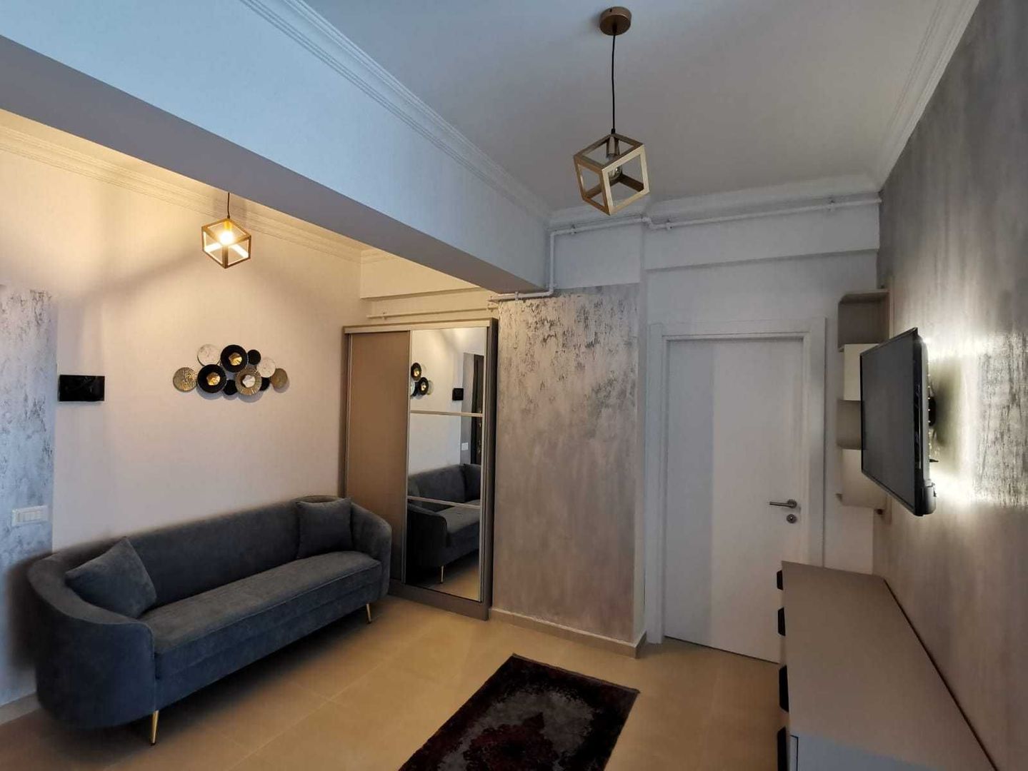 De închiriat apartament 3 camere zona Energia -  Termen Lung - Poză 1