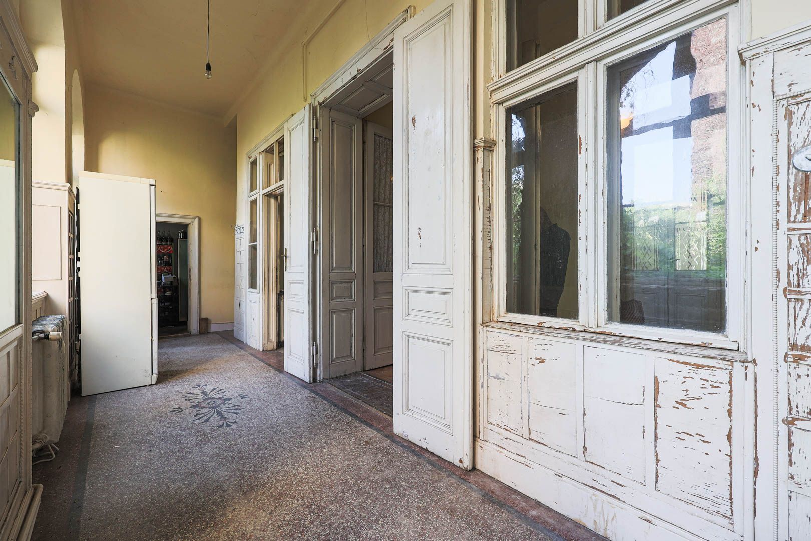 VANDUT! Locație de excepție, pentru un stil de viață de modern - Poză 6