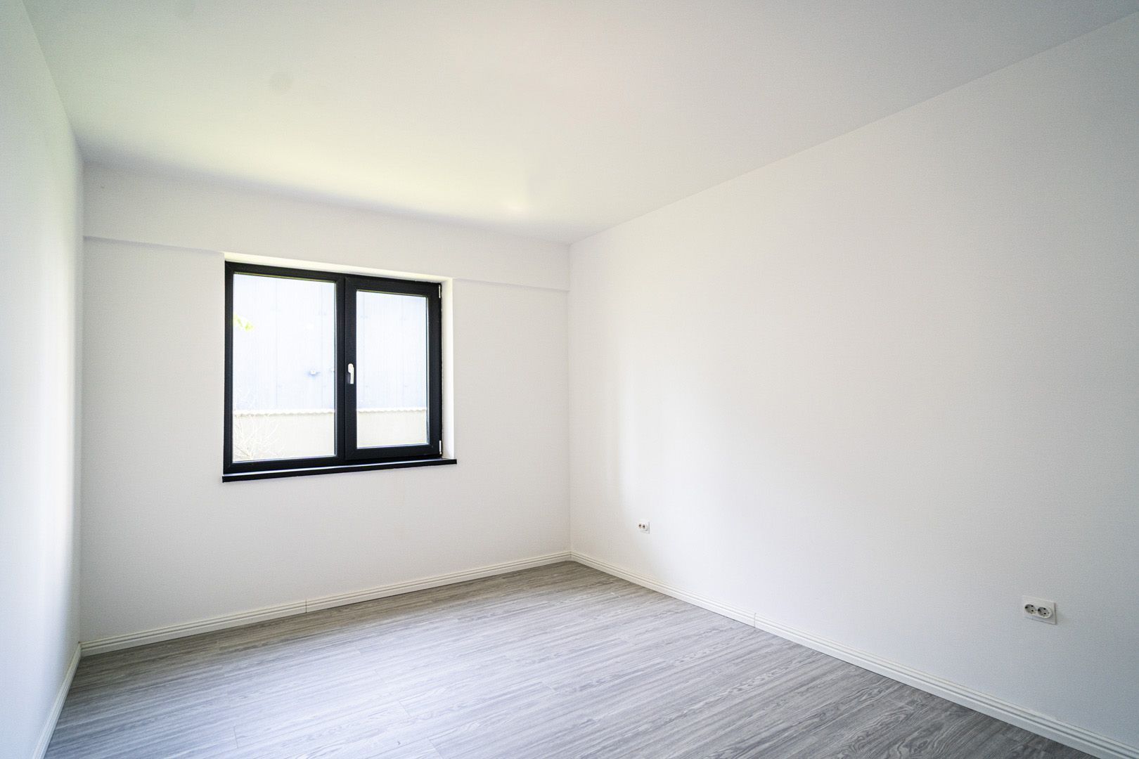 MILITARI, METROU PACII, 2 CAMERE, 57 mp, GRADINA, 150 mp - Poză 10
