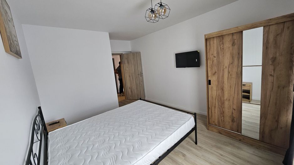 Apartament 2 camere Aparatorii Patriei - Parcare subterana inclusa - Poză 3