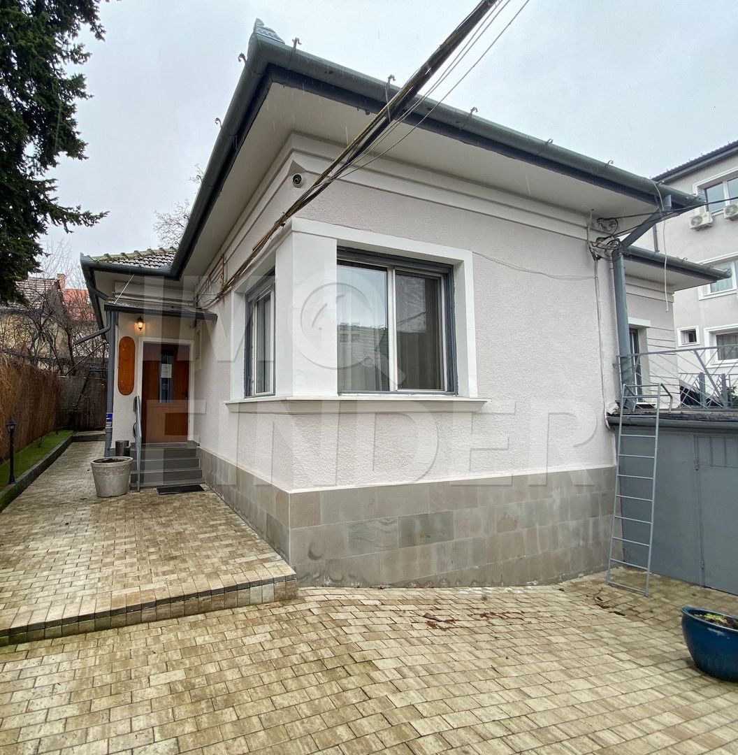 Inchiriere casa 4 camere, zona Centru/Andrei Muresanu - Poză 23