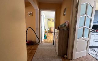 3 camere | centrala proprie | etaj intermediar | mobilat si utilat | - Poză 9