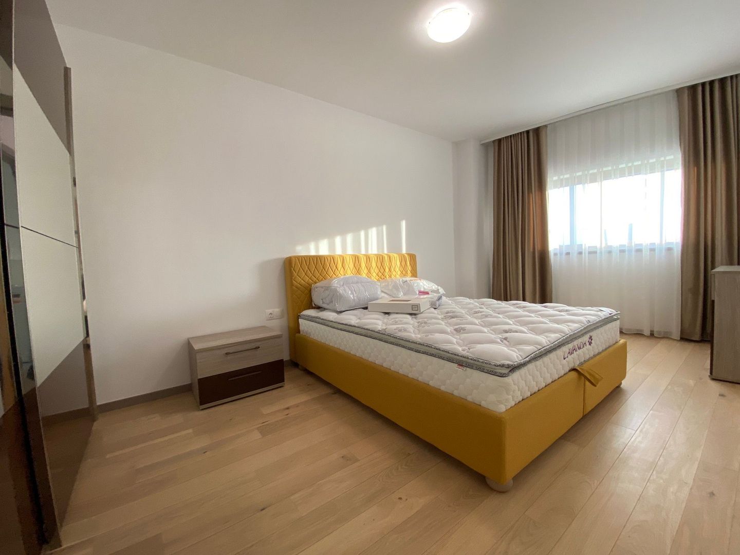 Apartament bloc nou 3 camere - parcare subterana - Poză 7
