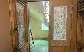 Casa singura in curte zona Mall Vitan - Poză 10