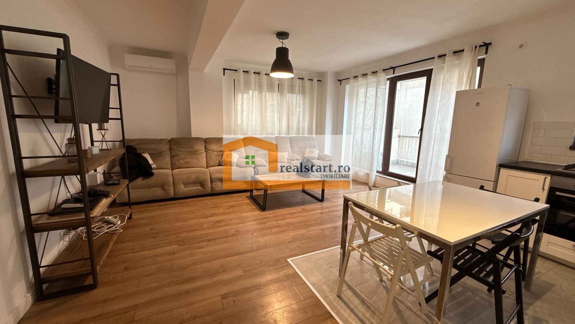 Baneasa, I. Ionescu de la Brad, lift, curte proprie22mp, parcare - Poză 1