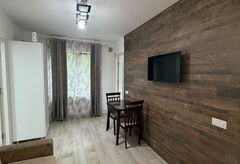 Apartament 2 camere, 33mp, et.1, 75700euro- Tatarasi - Poză 6