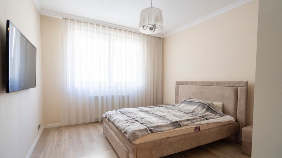 Apartament ULTRACENTRAL Republicii 2 camere - Poză 1