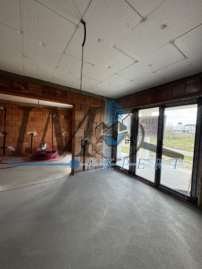 Casa in proces de finisaj de vânzare in Sebeș - Poză 4