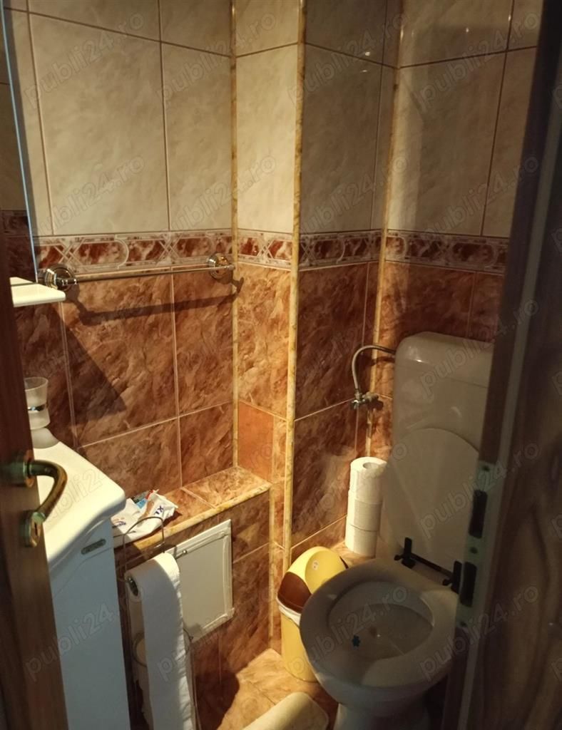 Apartament 3 camere Soarelui etaj 2 - Poză 10
