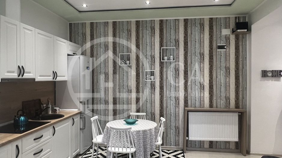 Apartament cu 2 camere de vanzare Ultracentral Oradea - Poză 4