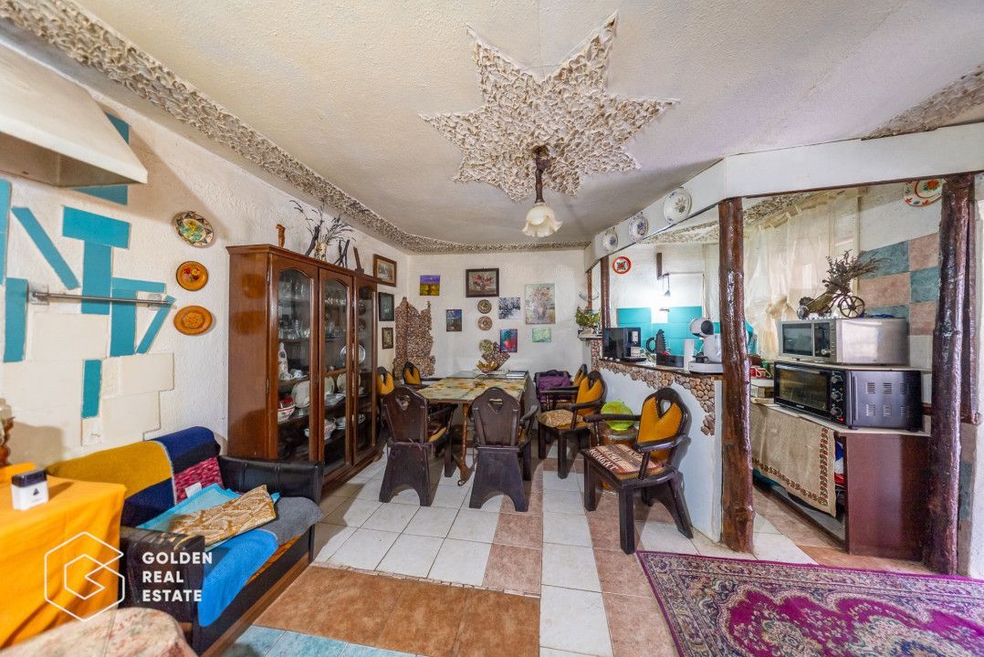 Casa în Curtici cu două corpuri de cladire, teren de 1080mp, comision 0 % - Poză 8