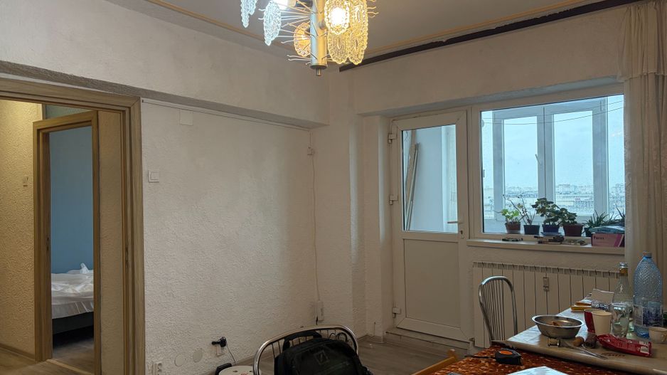 Apartament spatios cu trei camere, Aparatorii Patriei, 124.000€ - Poză 1