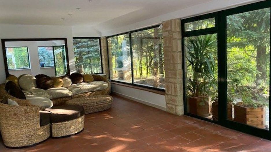 Vila spatioasa de inchiriat | gradina generoasa si piscina |Pipera - Poză 1