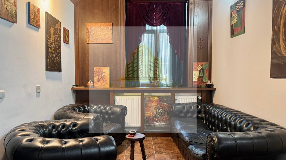 Spre Vânzare Proprietate remarcabilă cu 6 camere în inima Iașului ! - Poză 3