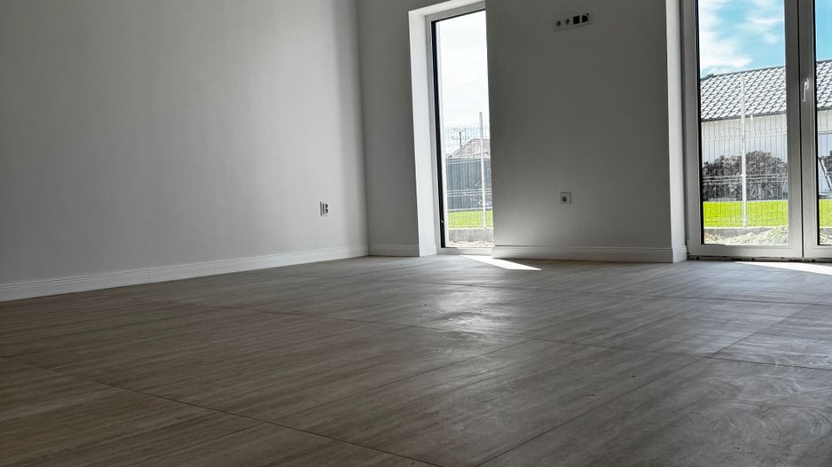 Casa tip duplex  de vanzare in Sebes - Poză 3