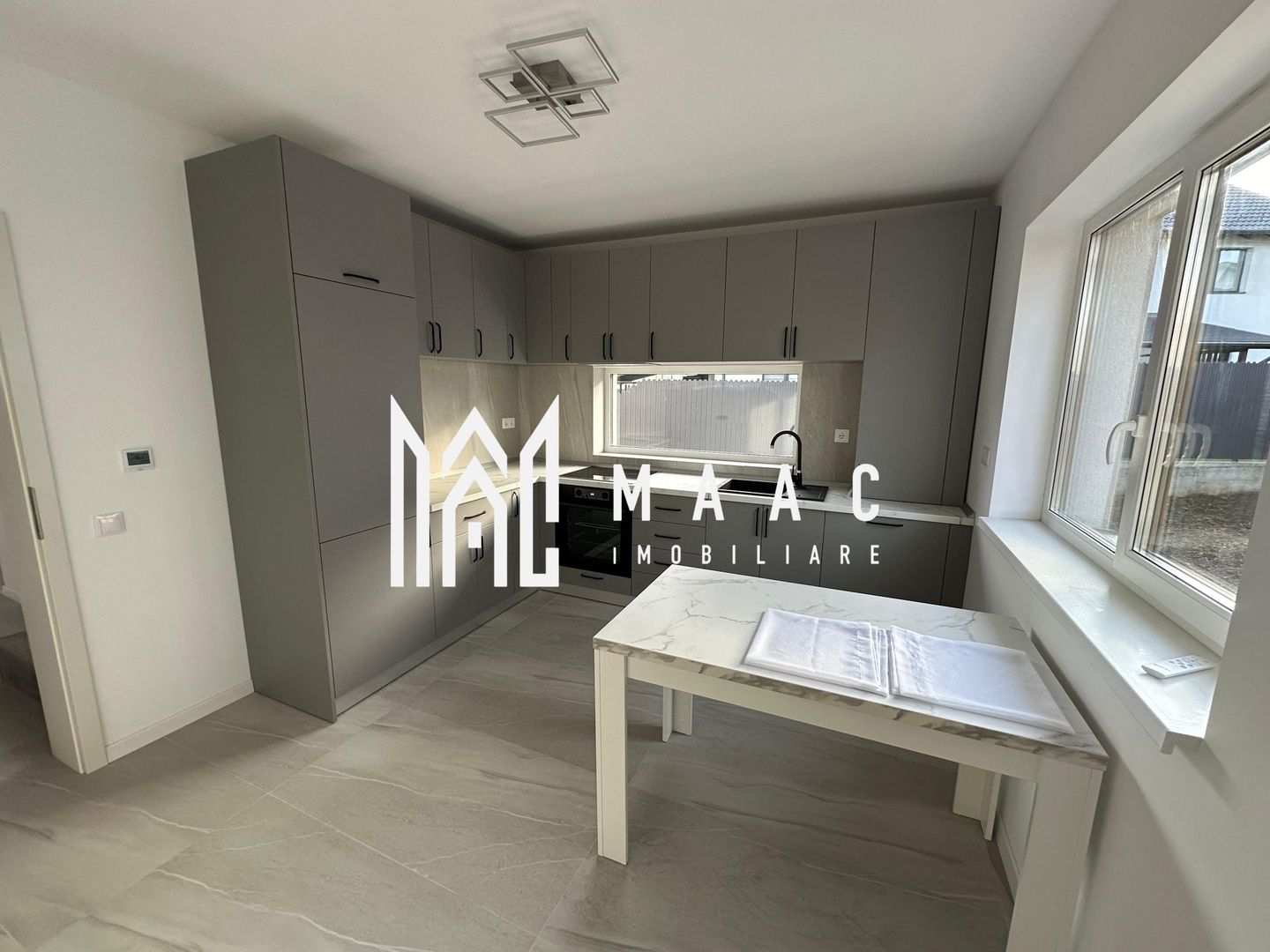 Casa tip duplex | 150mp | Terasa | Vasile Aaron - Selimbar - Poză 3