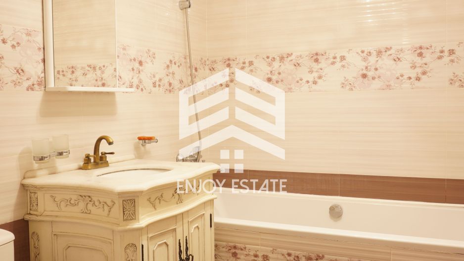 Cauti intimitate si liniste? Apartamentul ideal pentru tine! - Poză 8