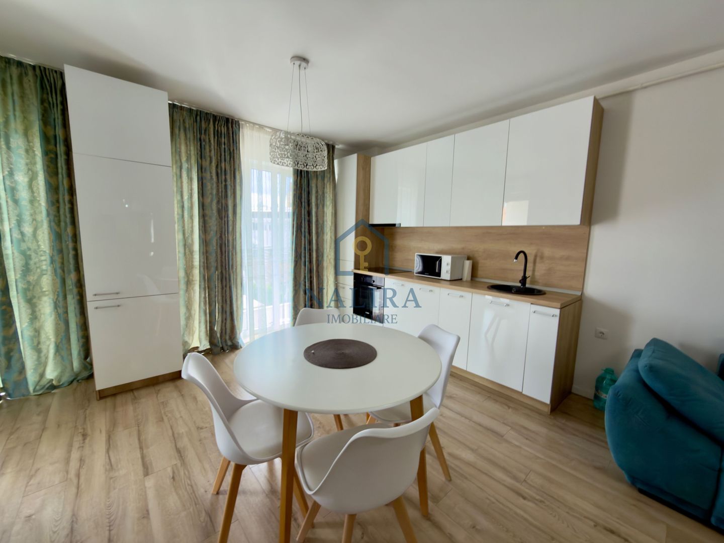 Apartament 2 camere de închiriat – zonă superbă - Poză 1
