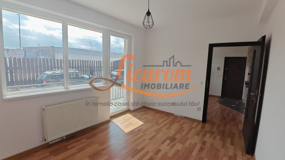 Apartament luminos 3 camere,Parter, parcare,Râșnov, Cartier Covaciu - Poză 4
