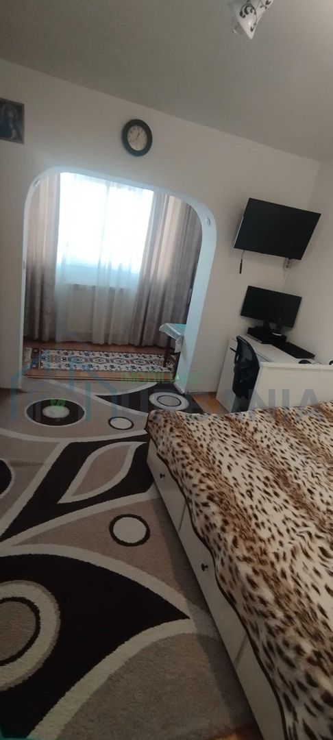 Apartament 2 camere, zona CUG, etaj 4/4, an 1986, Iași - Poză 3