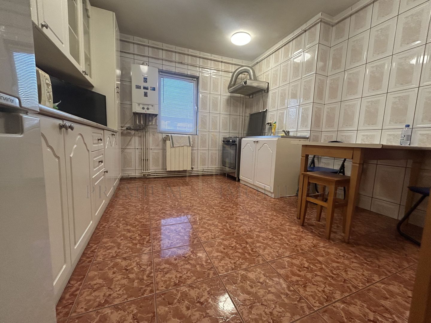 Apartament 3 camere zona de jos - Poză 11