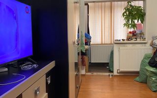 Închiriez ap. cu 3 camere ,et. 2, CraiovitaNouă - Poză 2