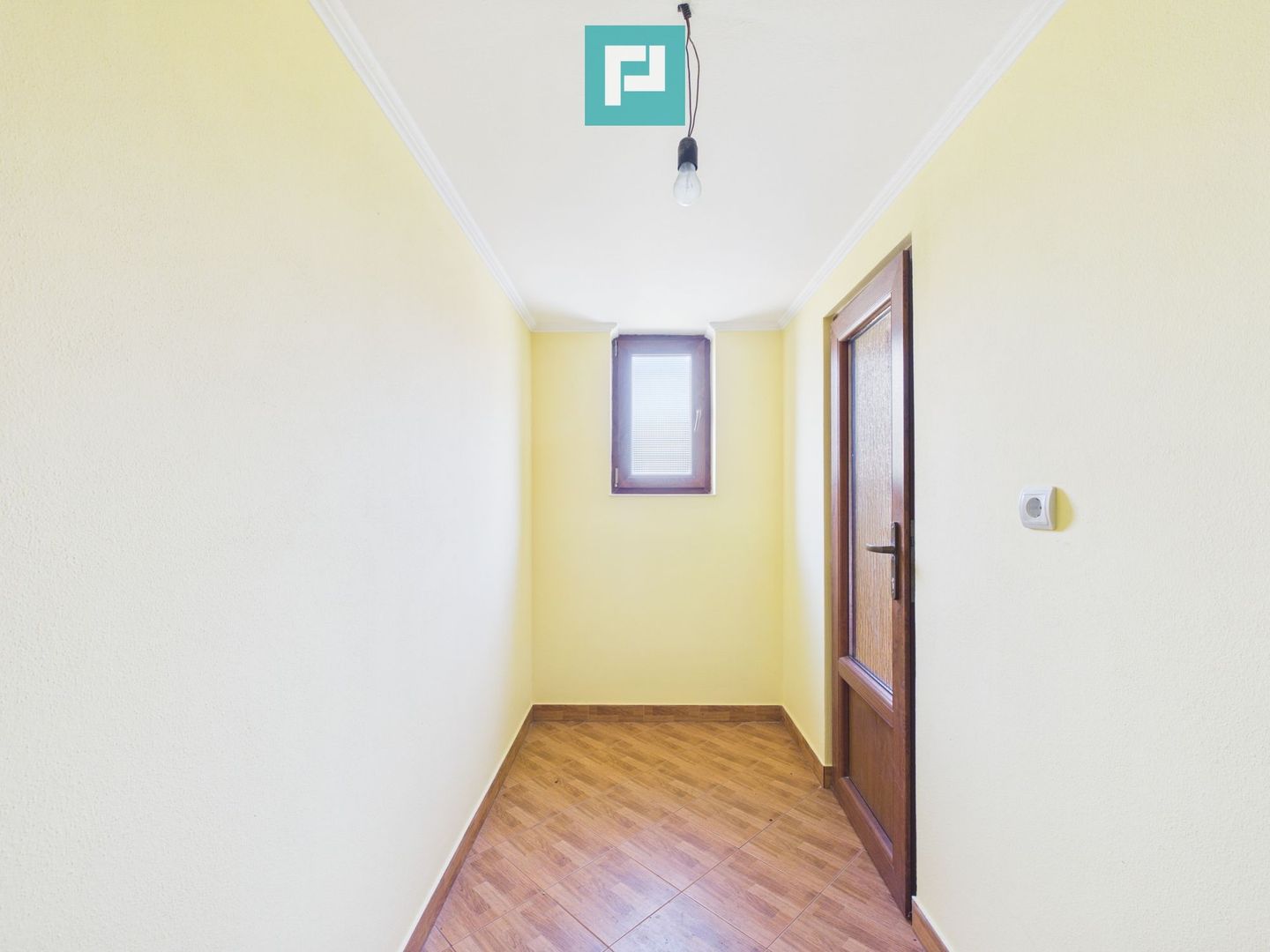 Casă semifinisată, cu 5 camere, în Bonțești Arad - Poză 5