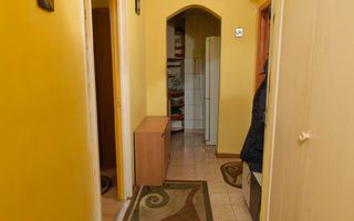 Apartament decomandat 2 camere cu balcon Lacramioarei - Poză 7