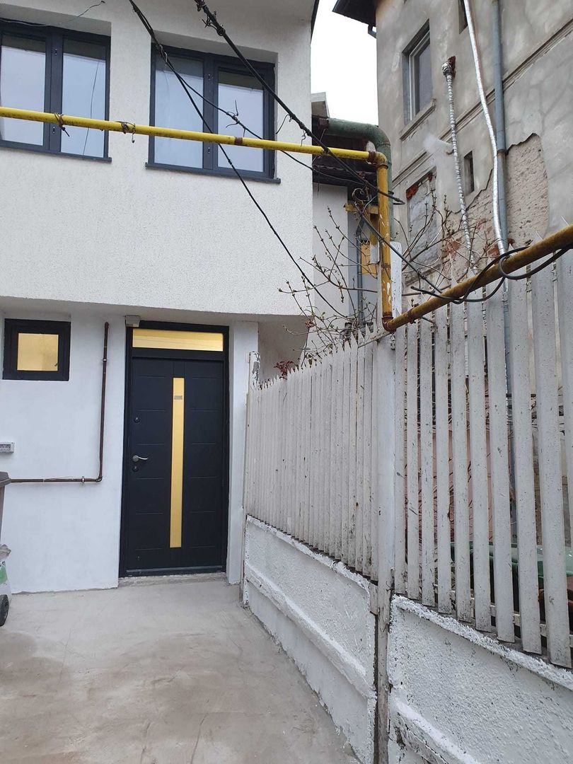 Prima inchiriere -  casa zona Gara de Nord - Poză 1