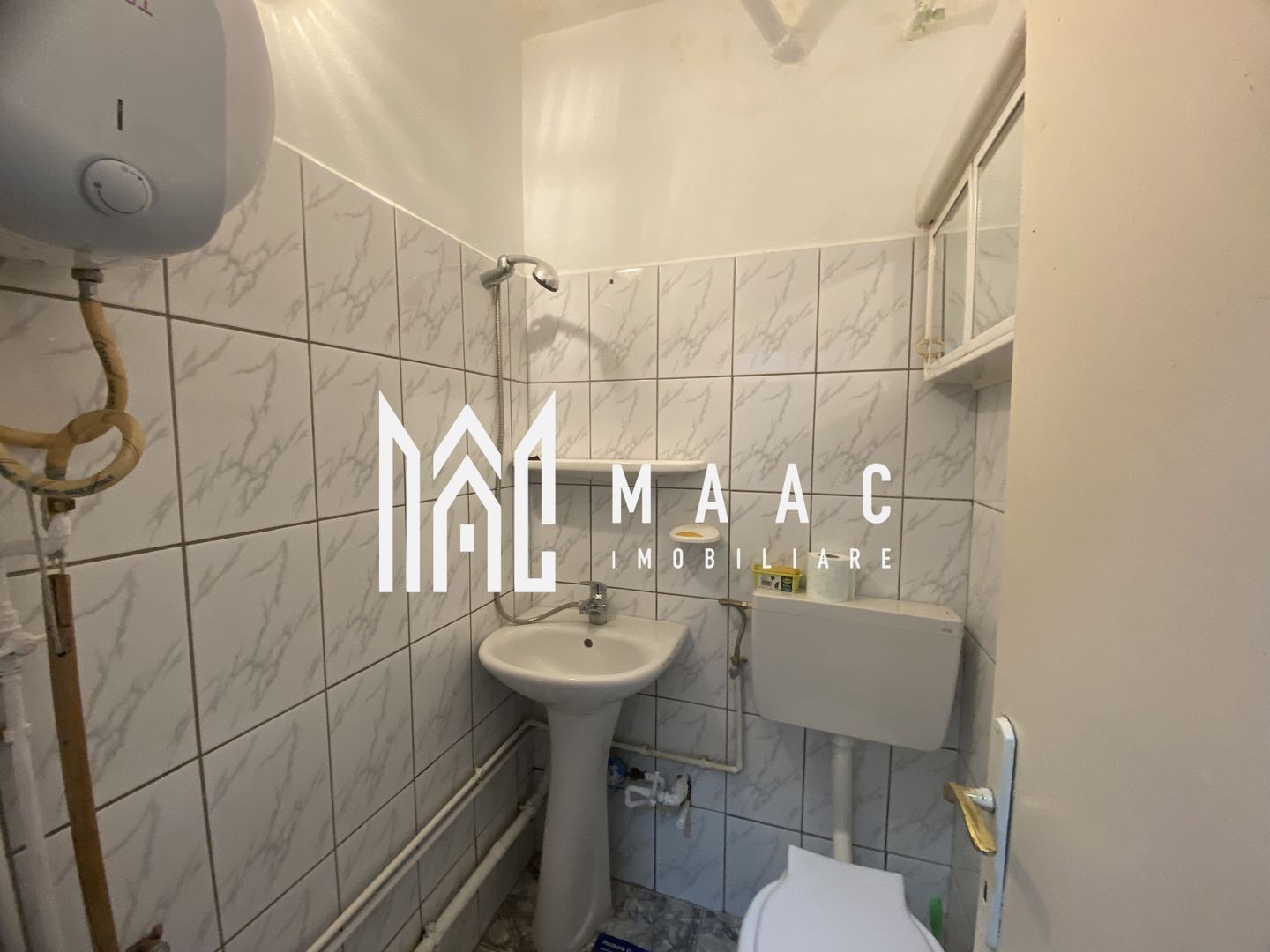 Garsoniera | Etaj 3/4 | Mobilata | Tiglari - Poză 4