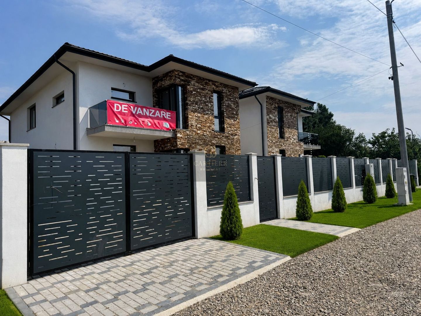VILĂ TUNARI | 4 CAMERE | DIMIENI | - Poză 3