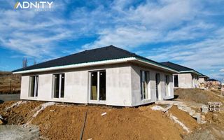 🏡 Casă de vânzare – Târgu Mureș, strada Zeno Vancea | Teren 500 mp | - Poză 1