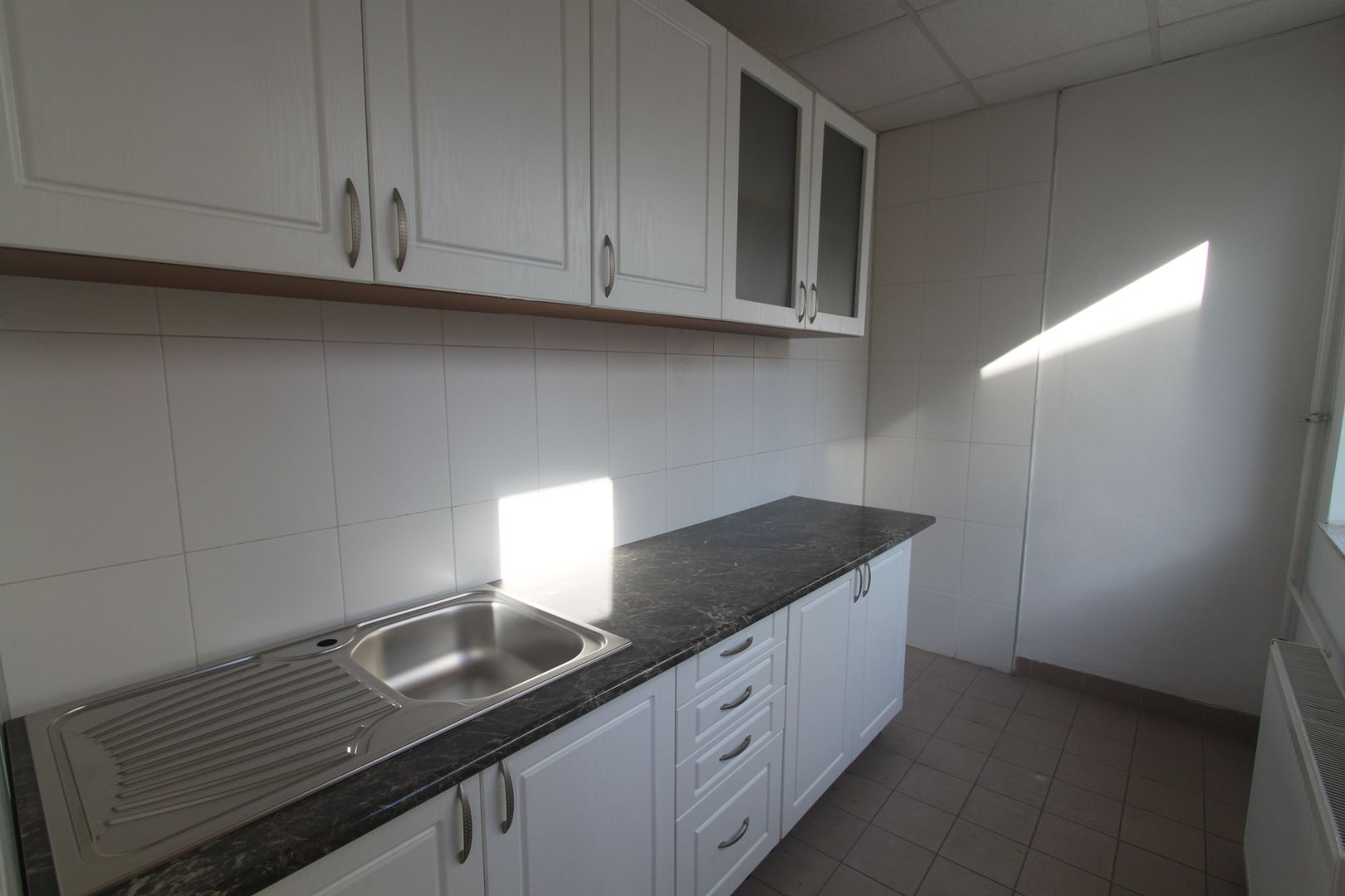 Cladire de birouri - zona Semicentrala - Poză 24