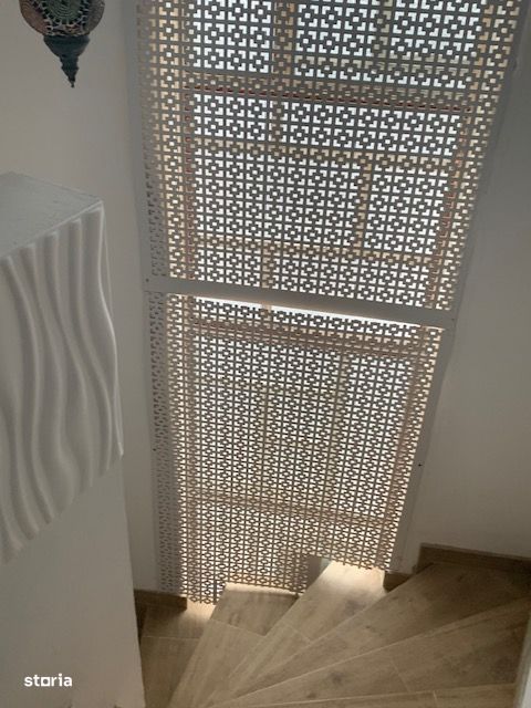 proprietar, Vand villa superba in sec 1 zona cismigiu-plevne.9 camere - Poză 1