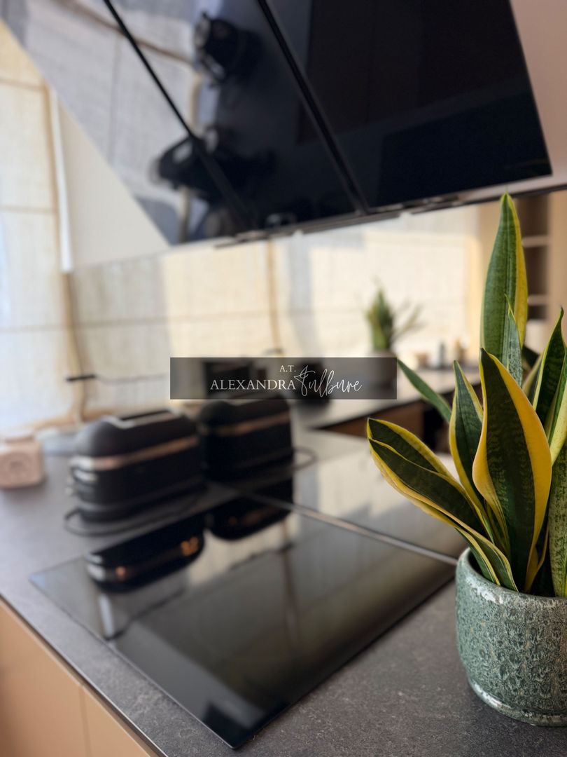 Apartament PREMIUM cu curte, terasă și lift cu acces direct în living - Poză 33