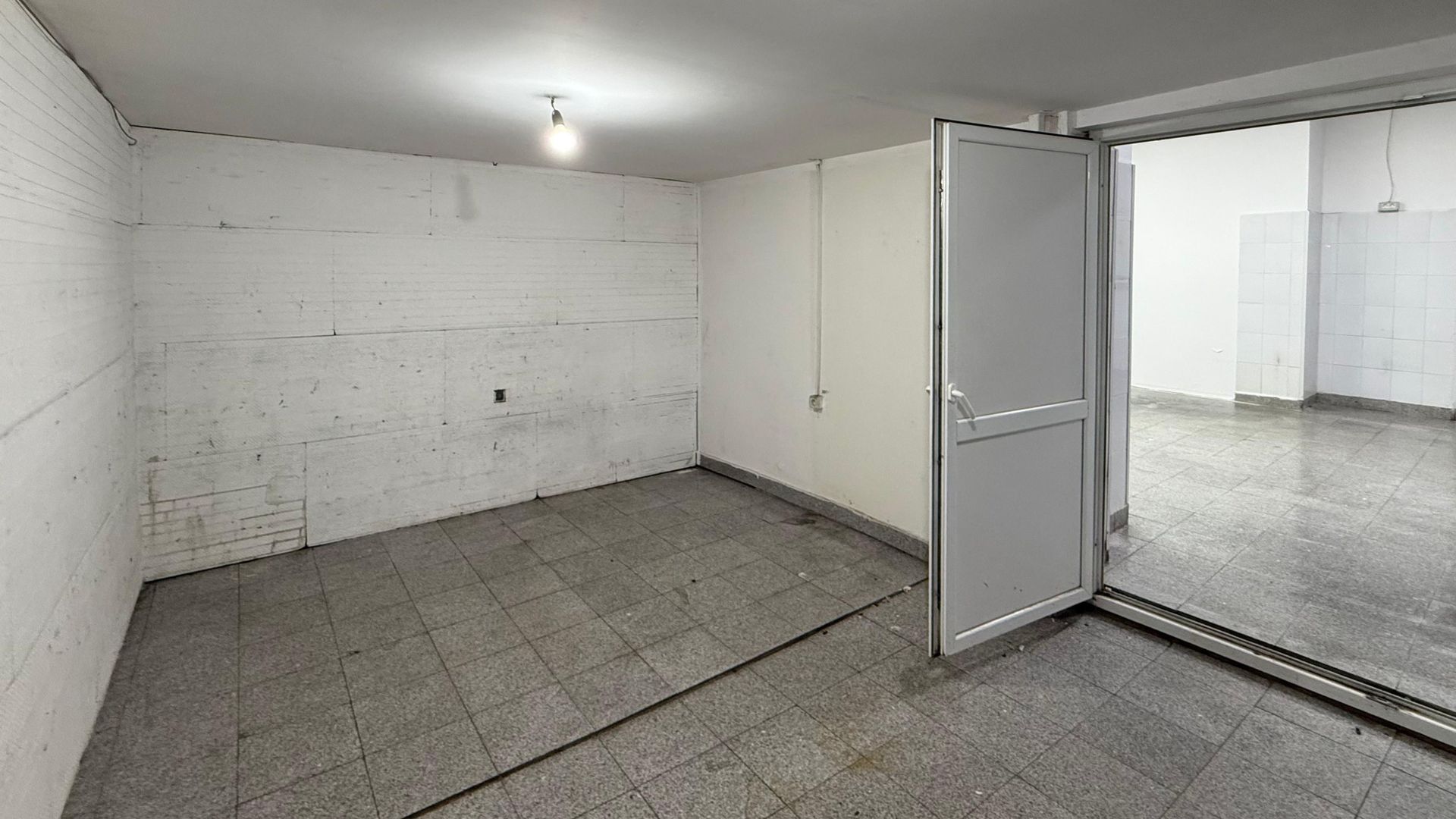 Spațiu comercial de vanzare 146 mp utili vitrină stradală zona Tineretului - Poză 7