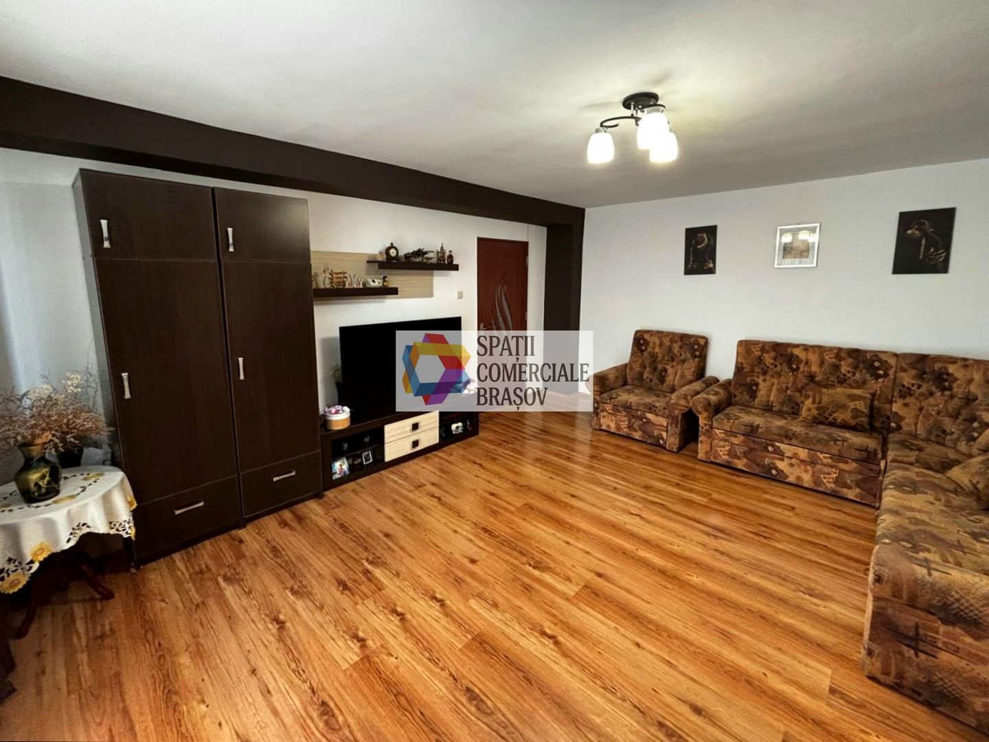 Apartament cu doua camere, zona Scriitorilor 67MP - Poză 1