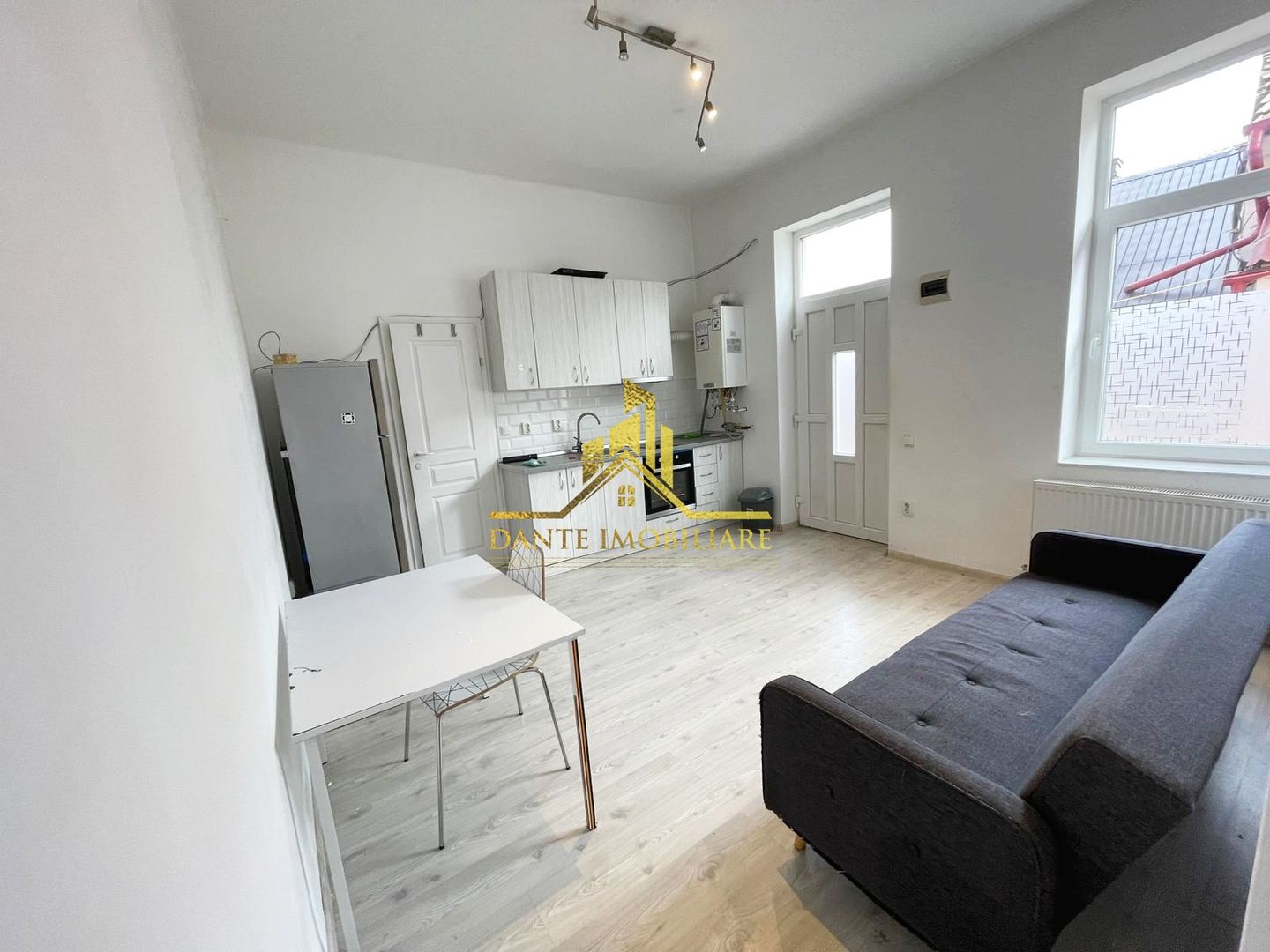 2 camere, decomandat, mobilat modern, Ultracentral, USAMV, Motilor - Poză 1